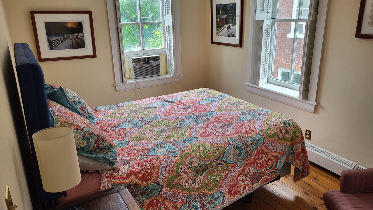 Photo of Bedroom in Lewisburg
