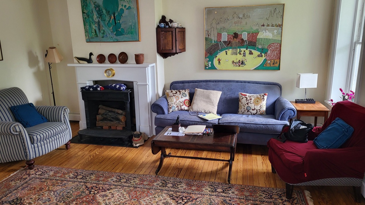 Photo of Livingroom in Lewisburg