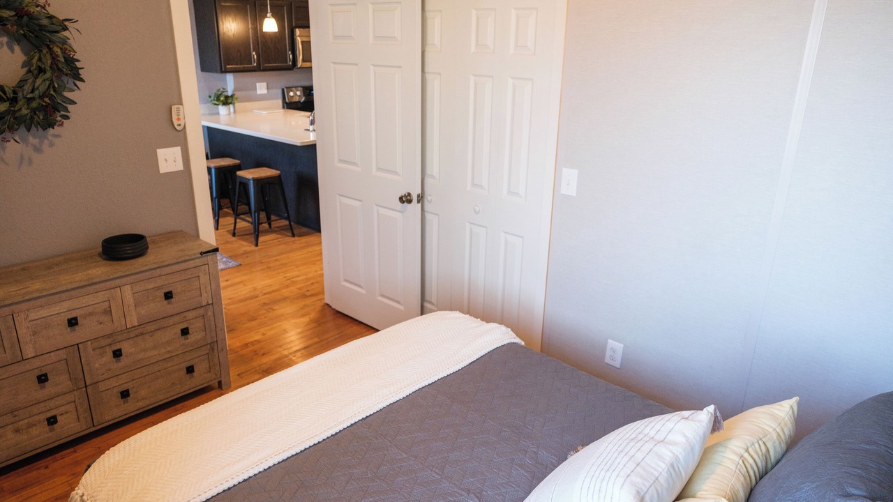 Photo of Bedroom in Newark