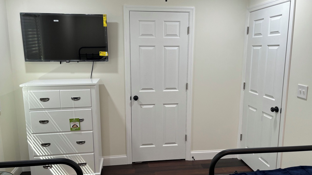 Photo of Bedroom in Whitesboro