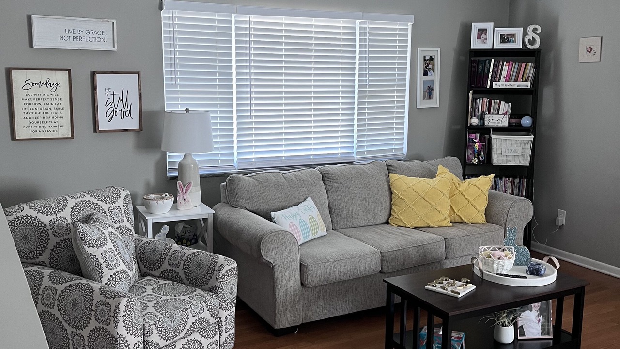 Photo of Livingroom in Spring Hill