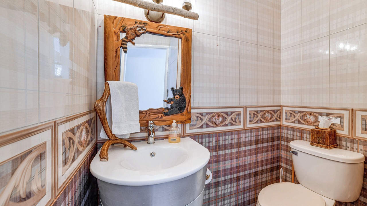 Photo of Bathroom in Shinhopple