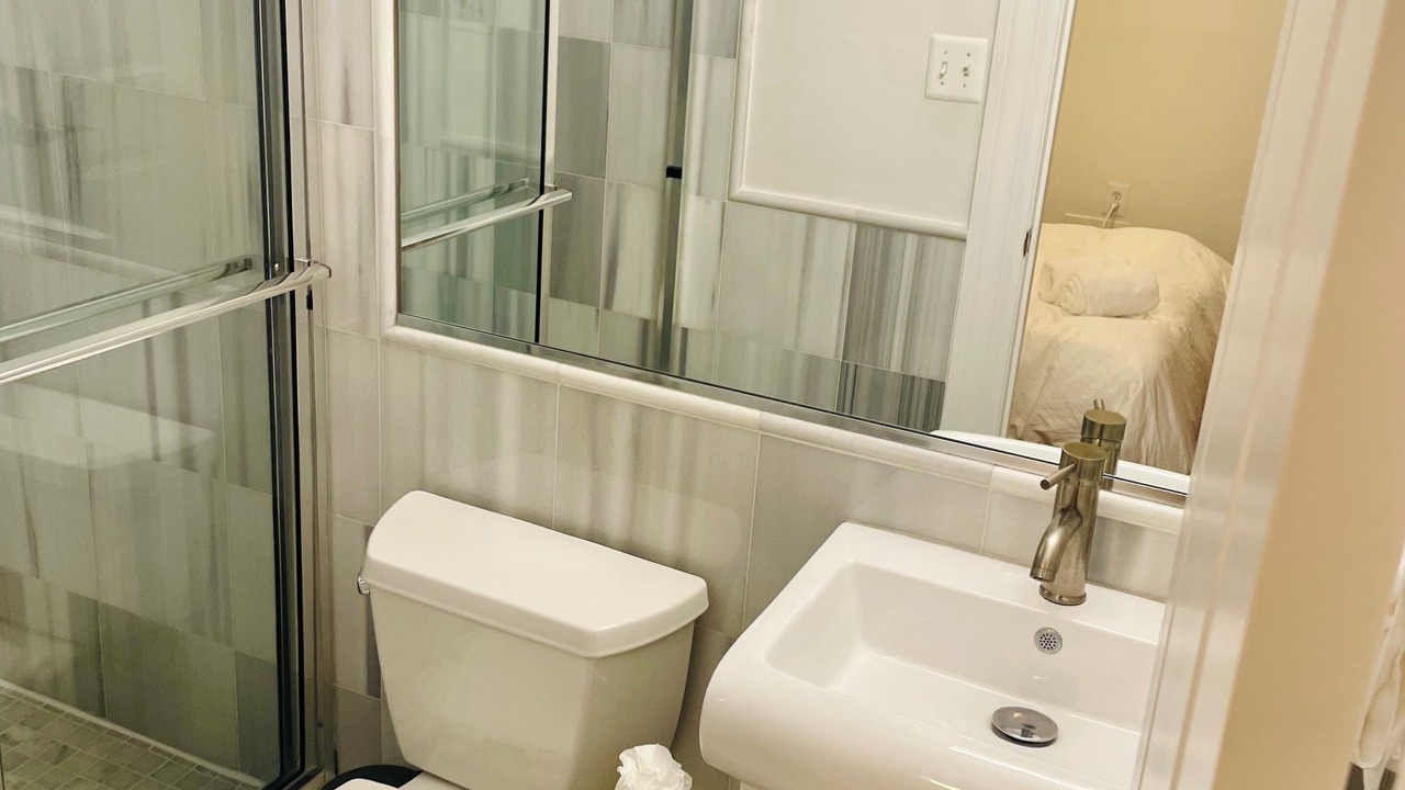 Photo of Bathroom in Lanier Heights