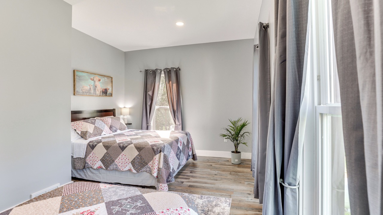 Photo of Bedroom in Monroe