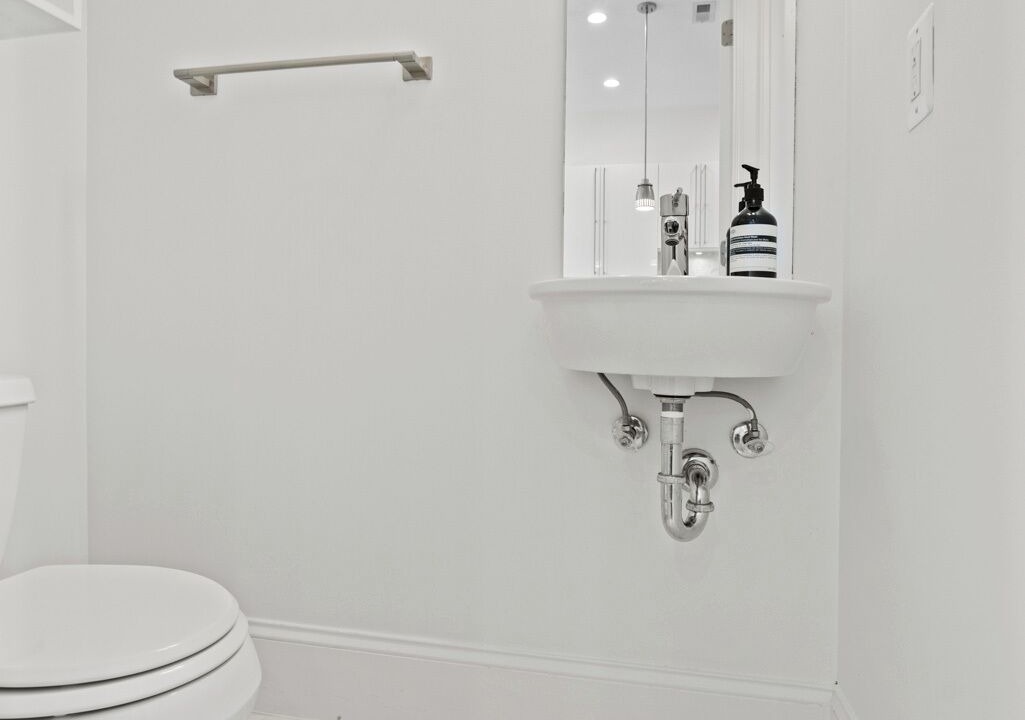Photo of Bathroom in Shaw
