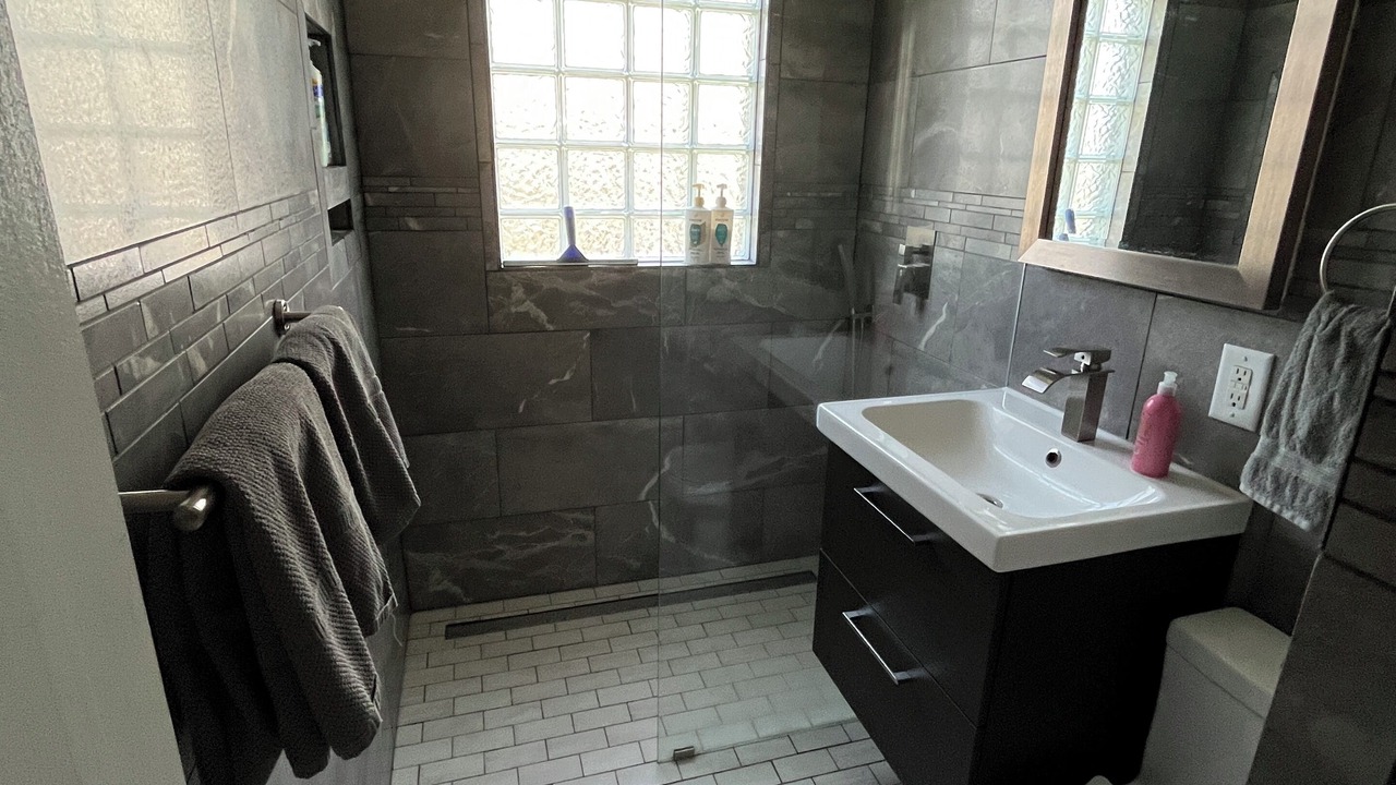 Photo of Bathroom in Middletown