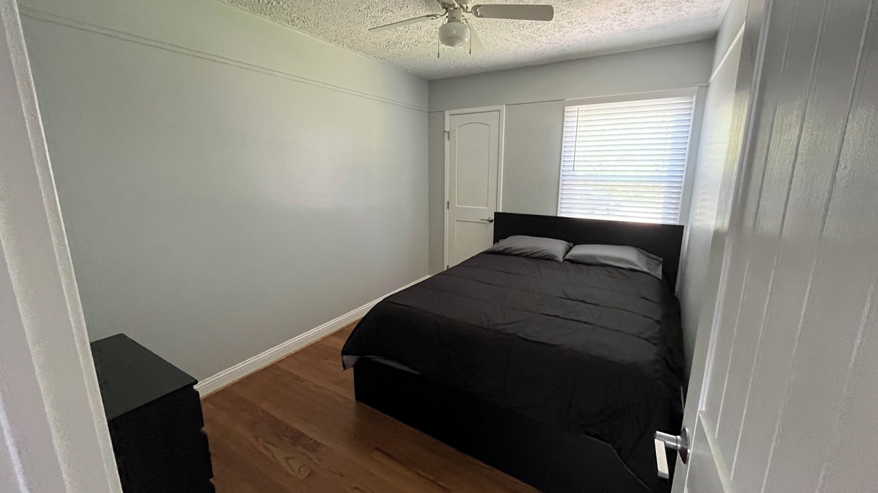 Photo of Bedroom in Middletown