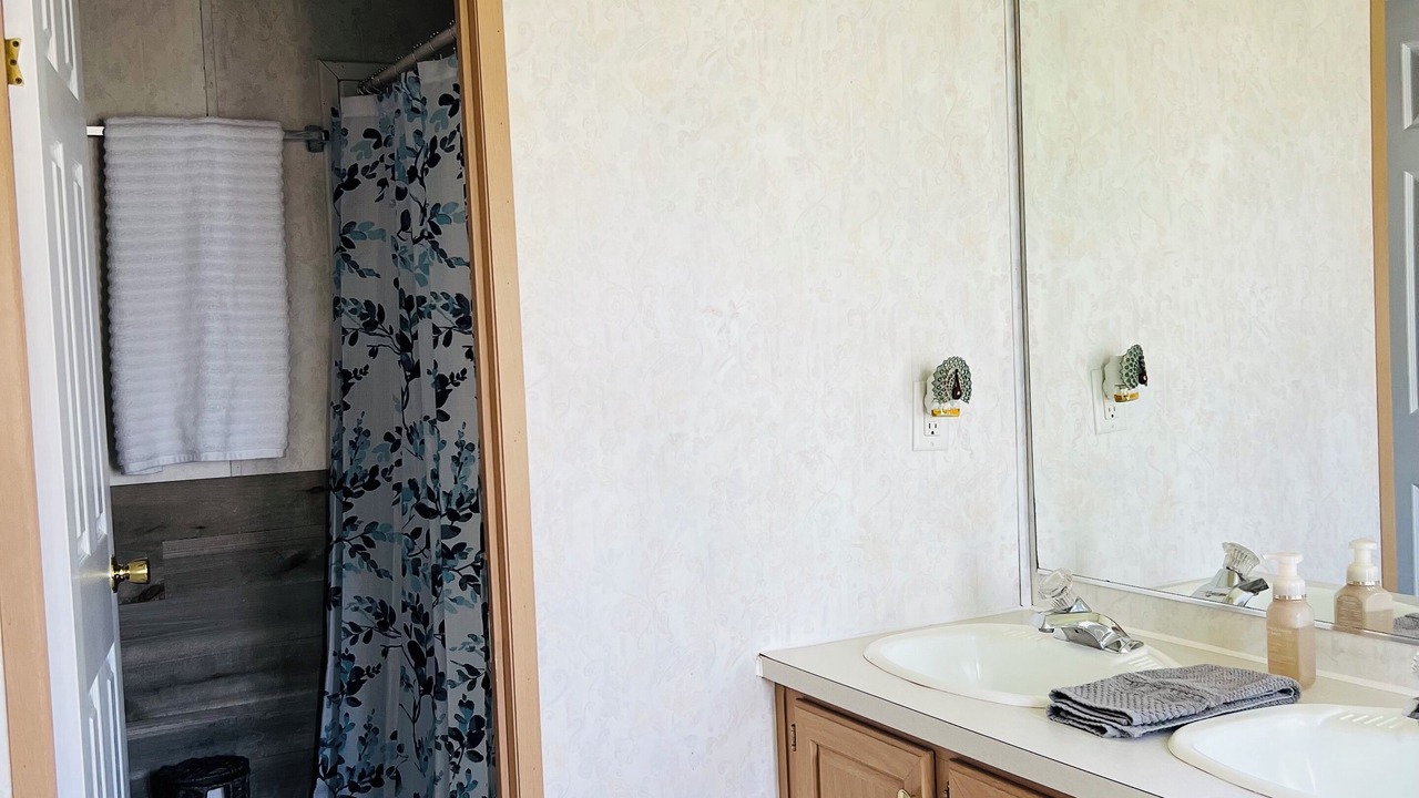 Photo of Bathroom in Moorefield