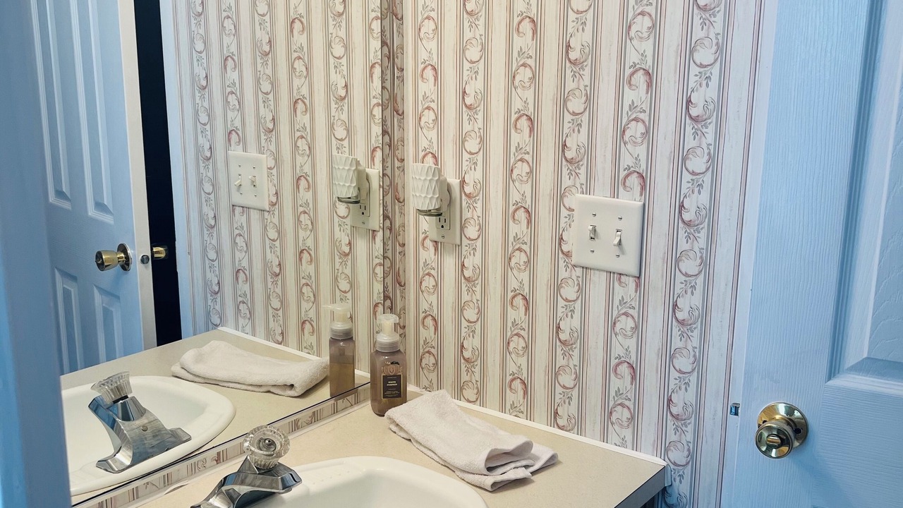 Photo of Bathroom in Moorefield
