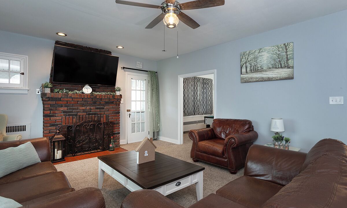 Photo of Livingroom in Wormleysburg