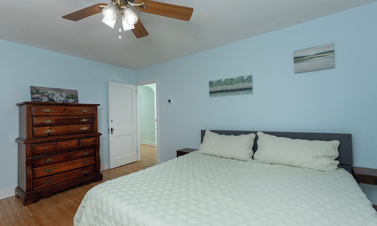 Photo of Bedroom in Wormleysburg