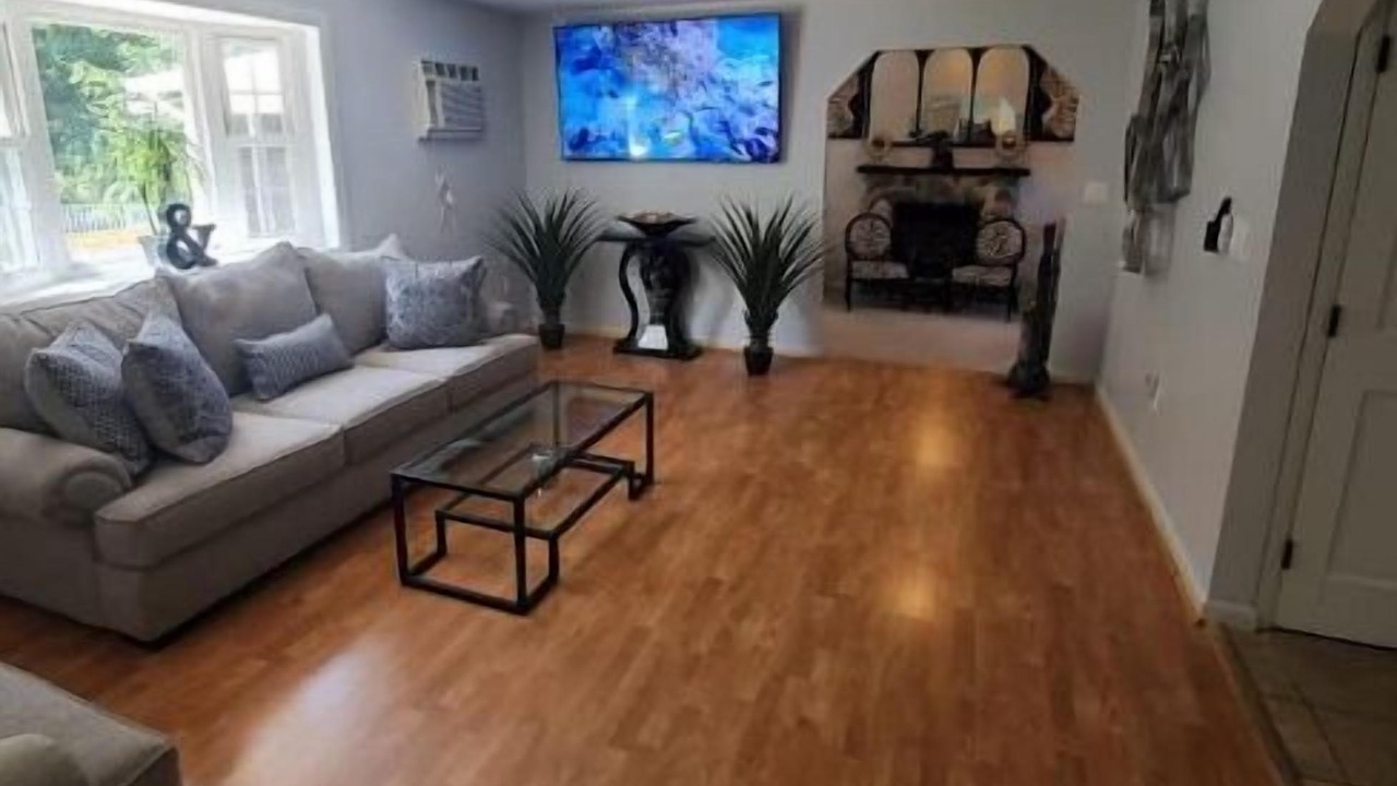 Photo of Livingroom in Reeders