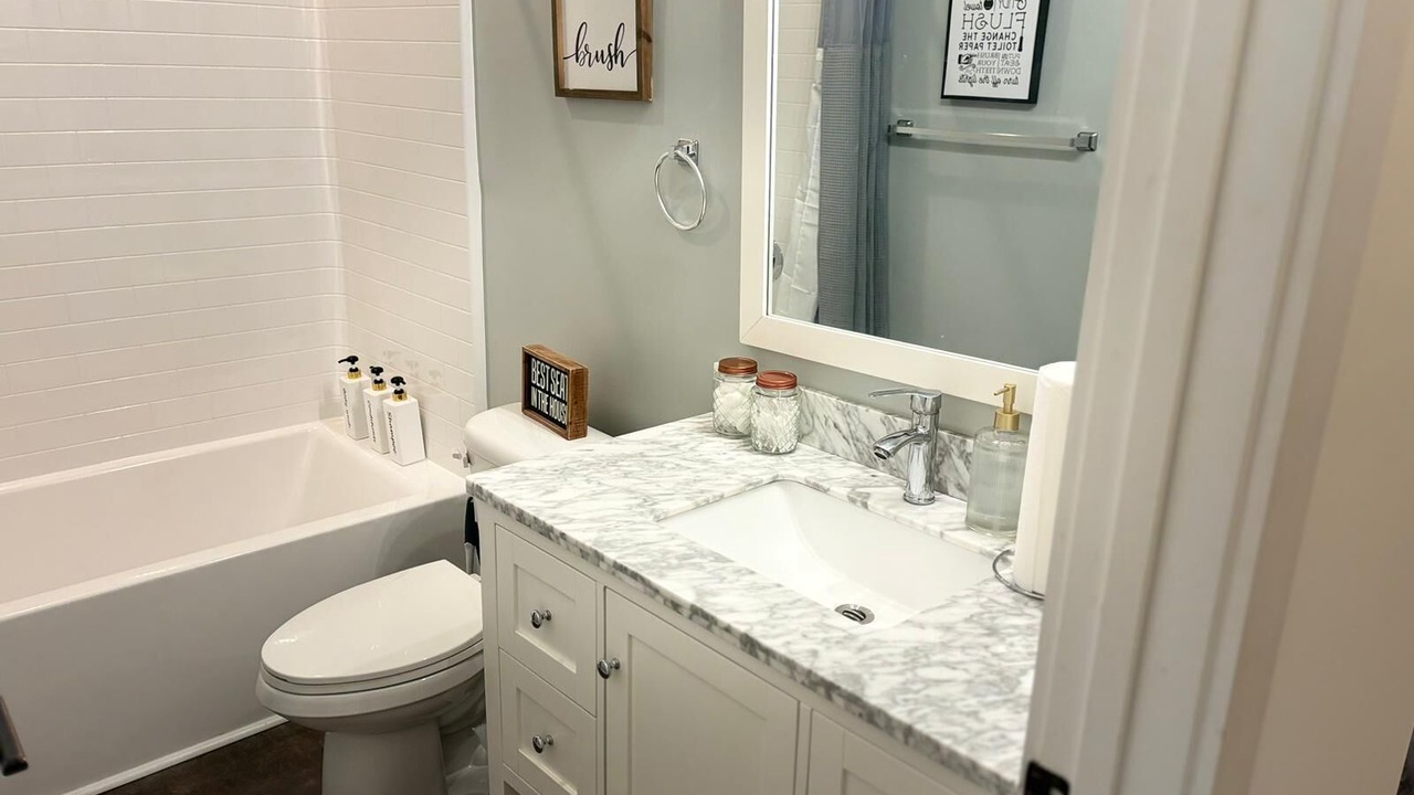Photo of Bathroom in Dunean