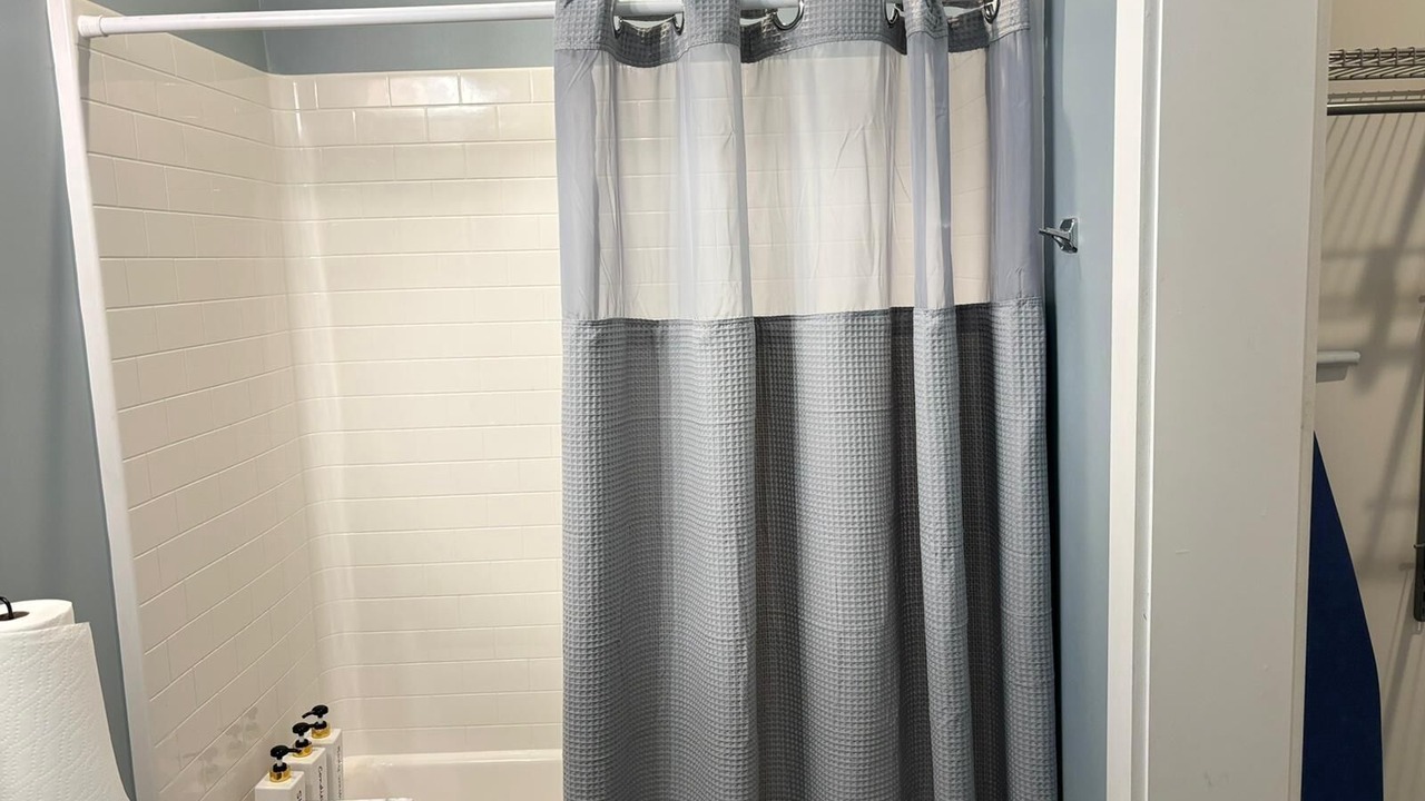 Photo of Bathroom in Dunean