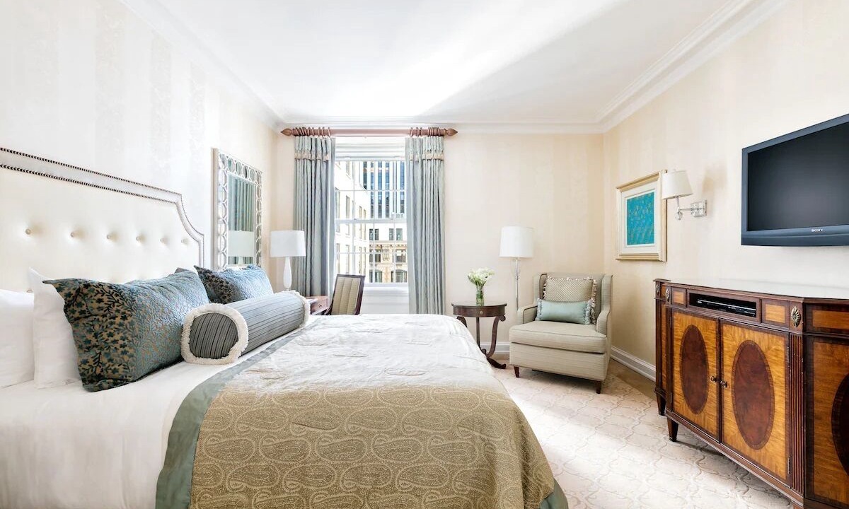 Photo of Bedroom in Central Park South