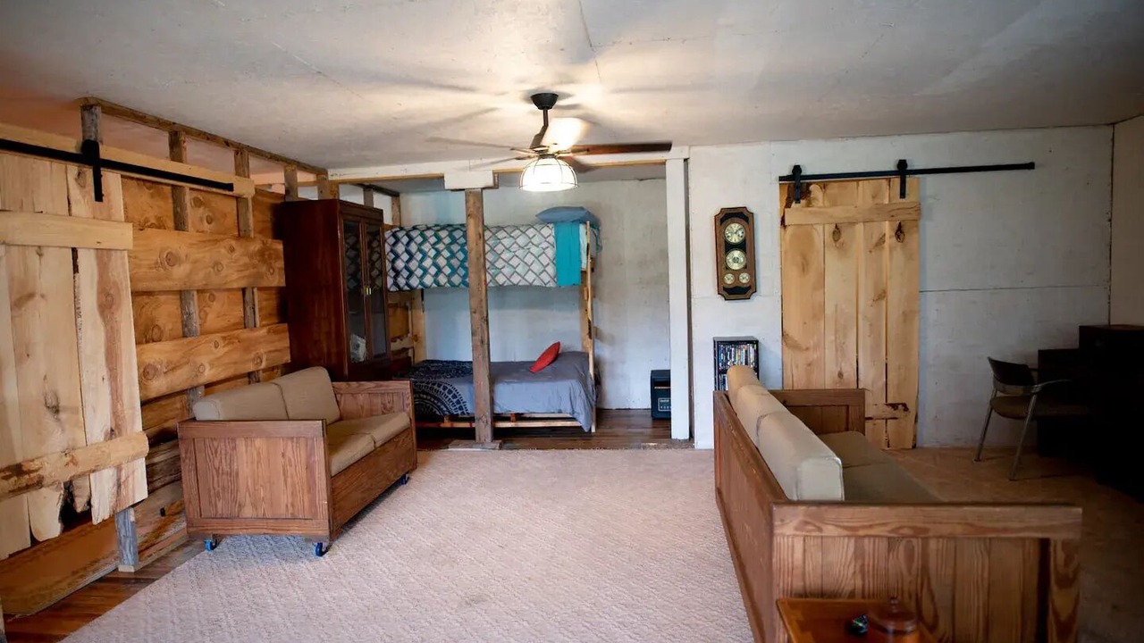 Photo of Bedroom in Pine Grove