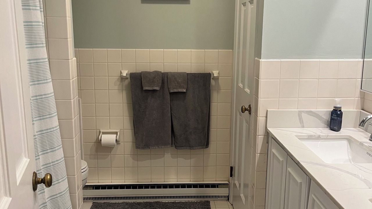 Photo of Bathroom in Unionville