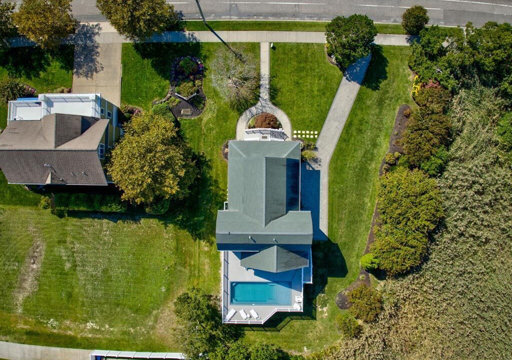 Photo of Outdoor in Admiral Estates