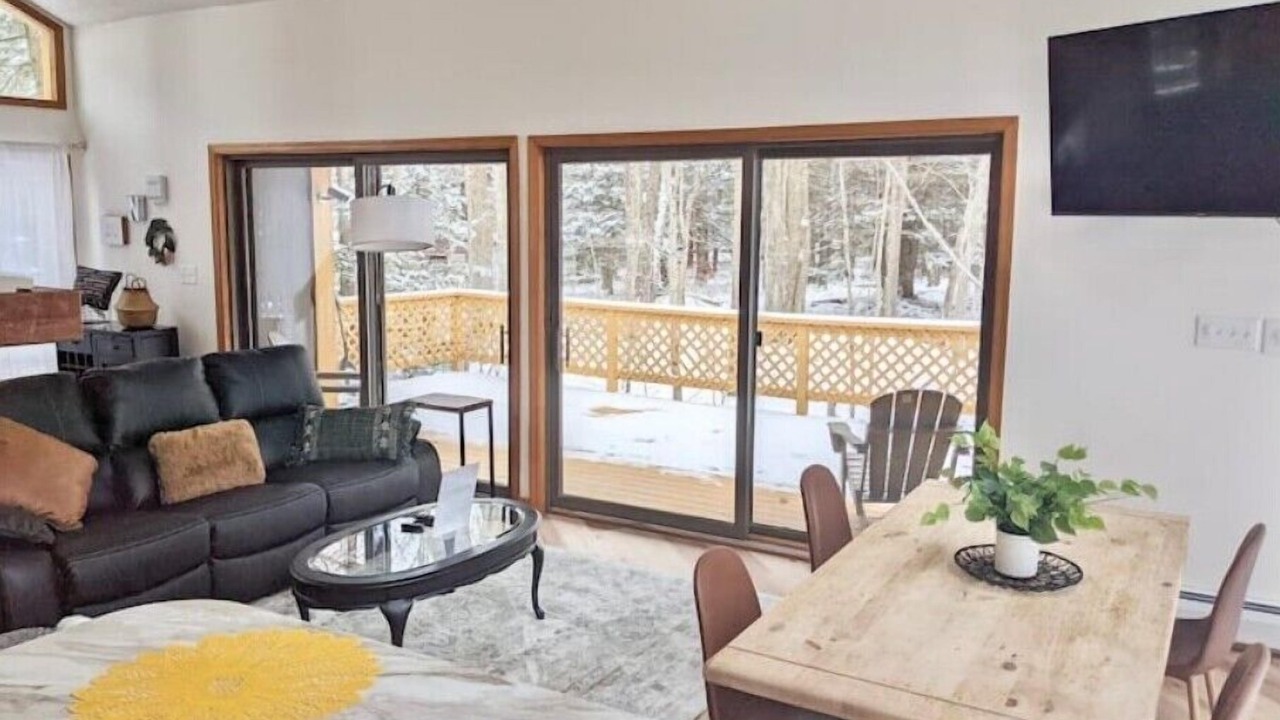 Photo of Livingroom in Drums