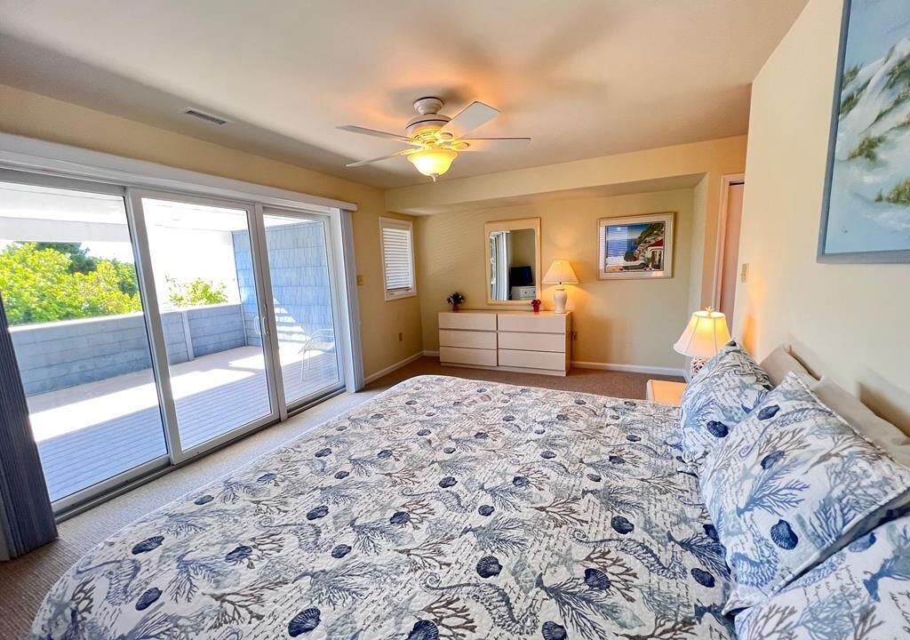 Photo of Bedroom in Townsend's Inlet