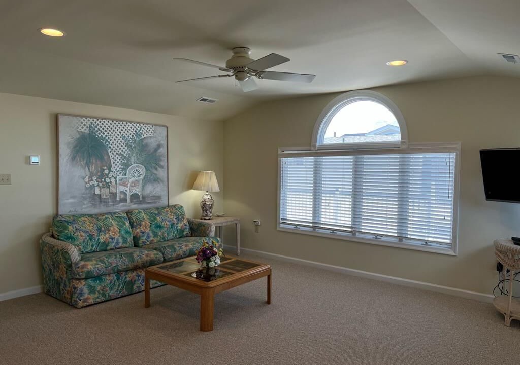Photo of Livingroom in Townsend's Inlet