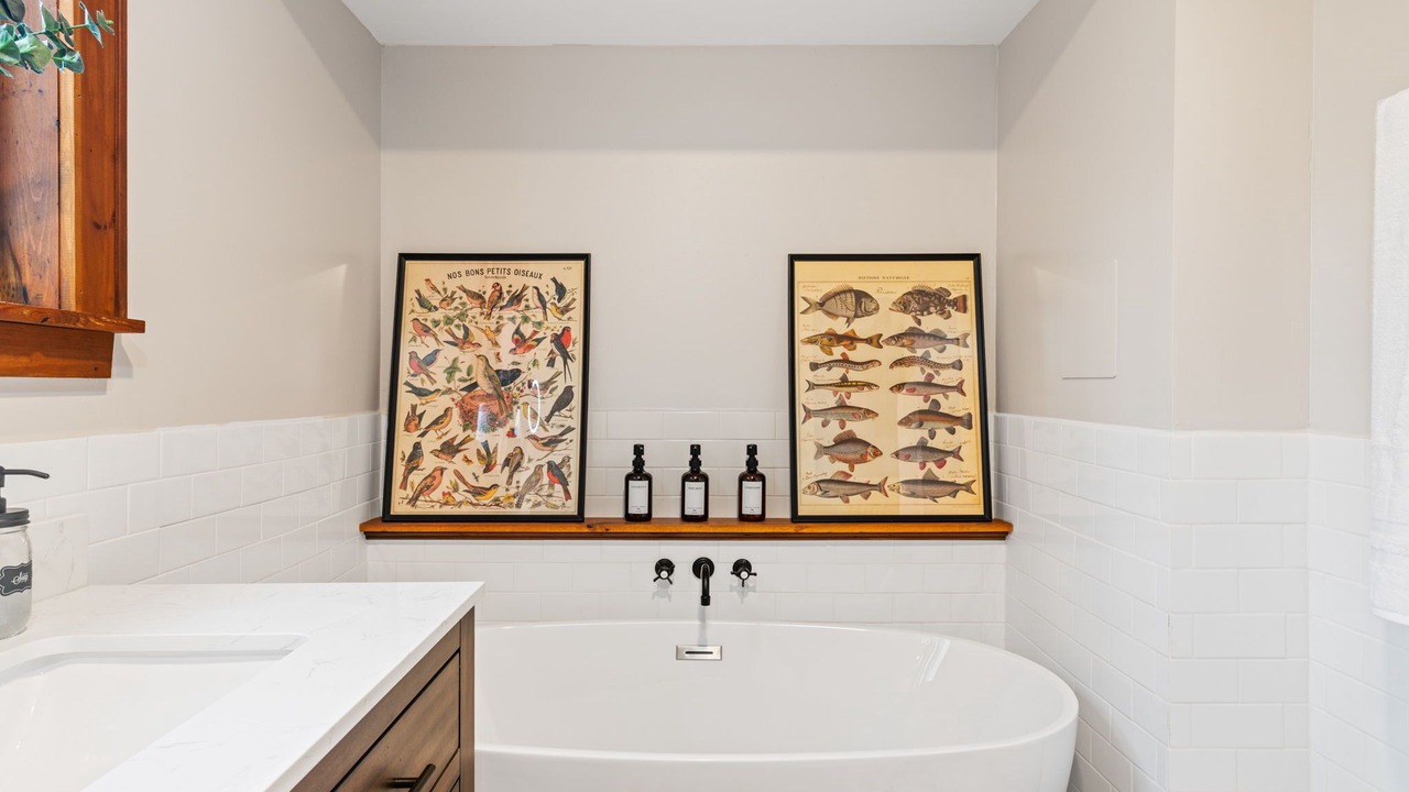 Photo of Bathroom in Cresco