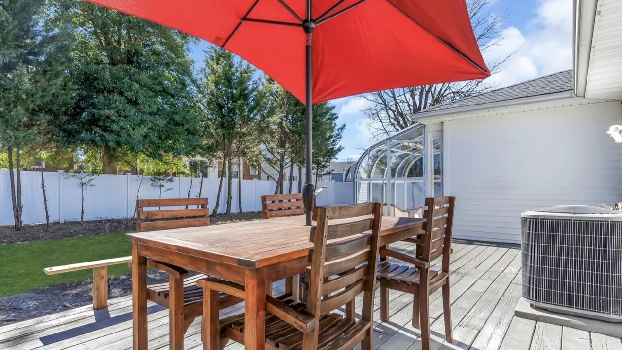 Photo of Outdoor in Long Branch