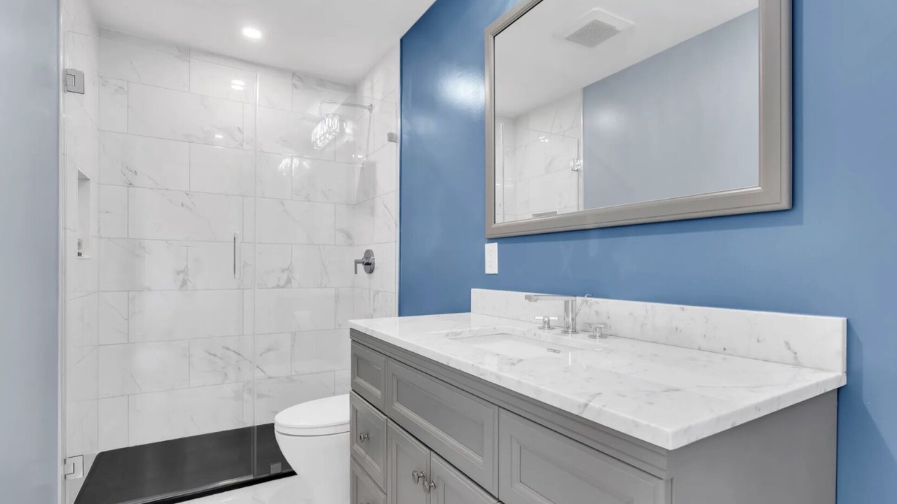 Photo of Bathroom in Long Branch
