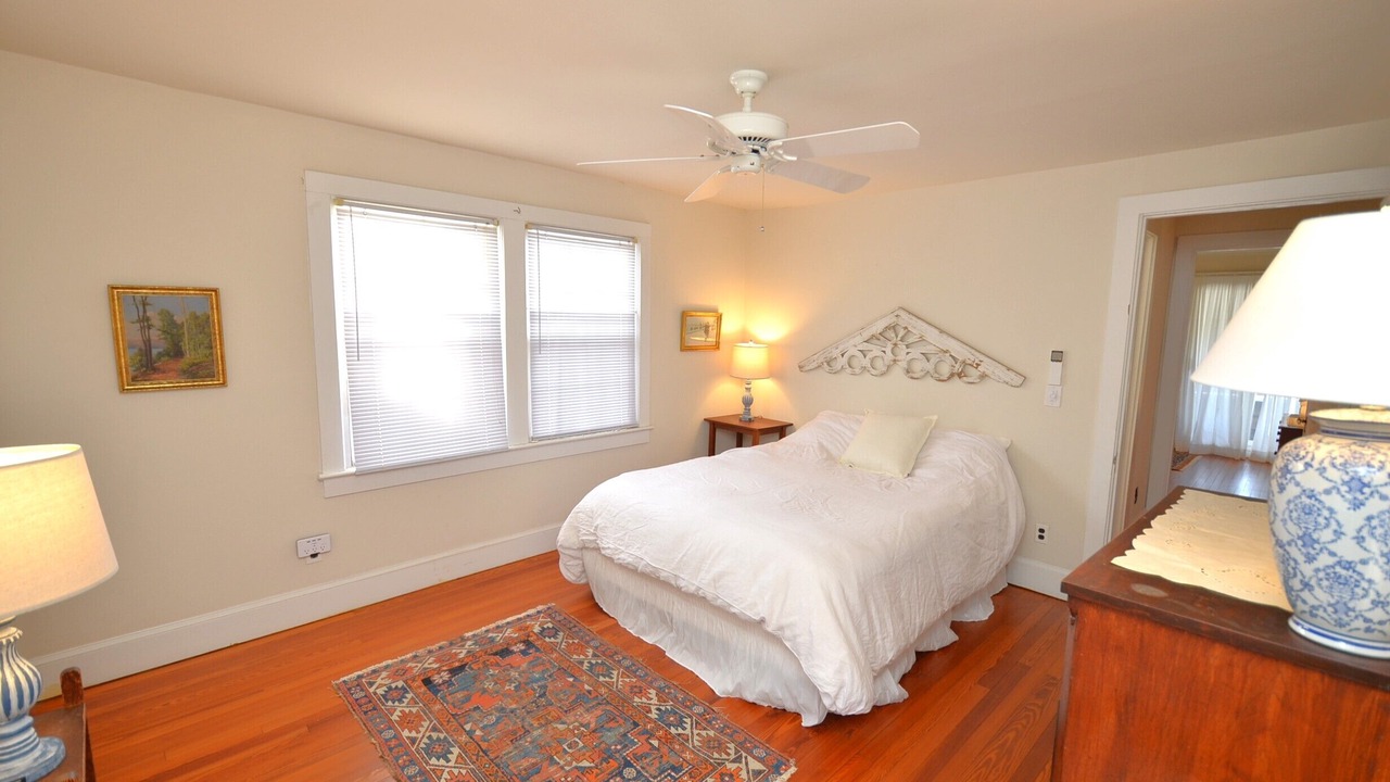 Photo of Bedroom in The Pines