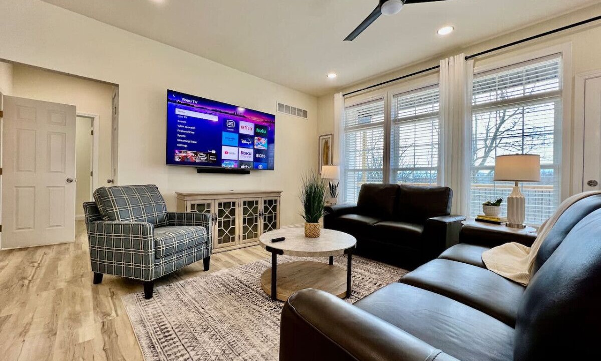 Photo of Livingroom in Maud