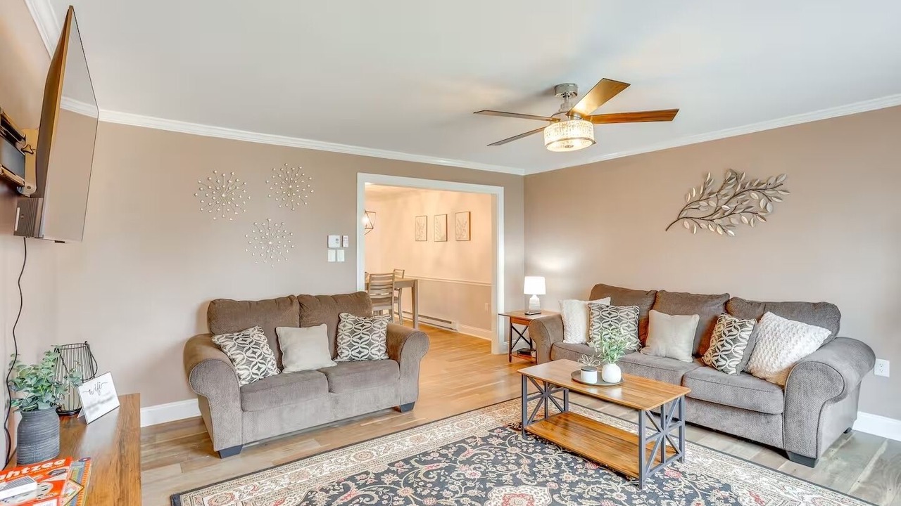 Photo of Livingroom in Valley Green