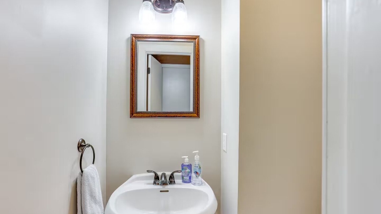 Photo of Bathroom in Valley Green