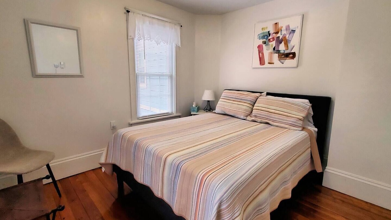 Photo of Bedroom in Saugerties