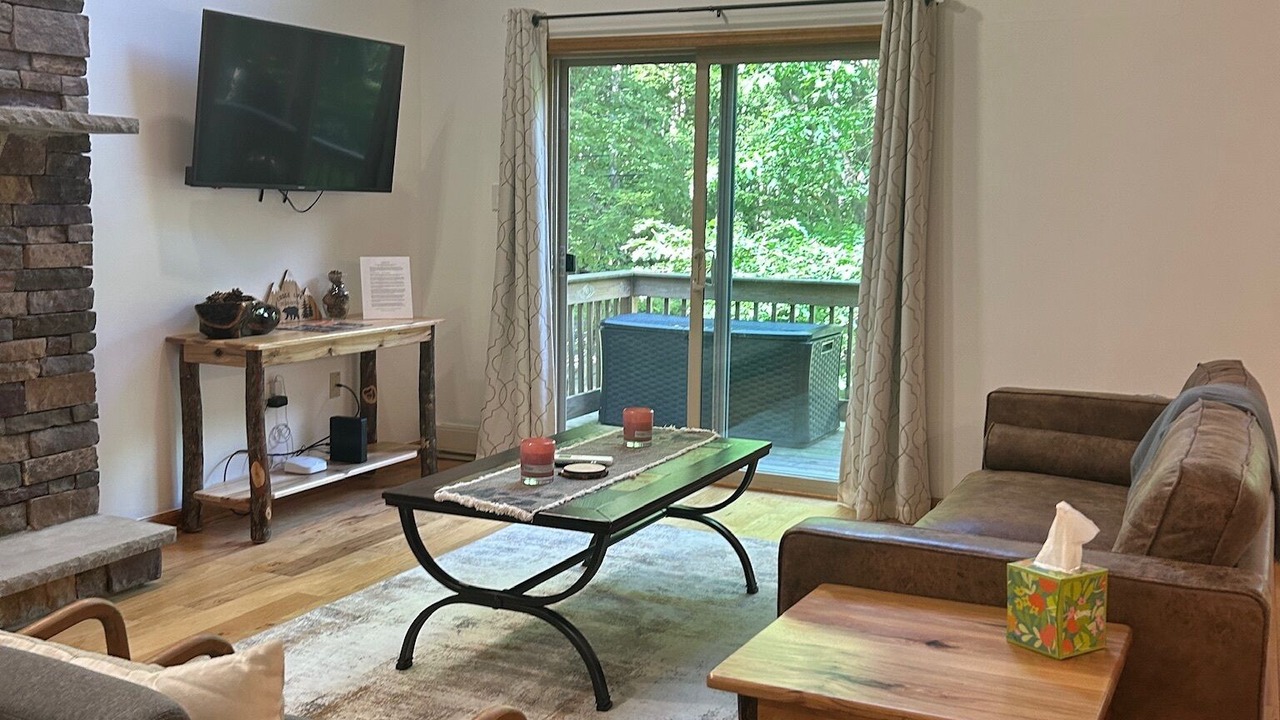 Photo of Livingroom in Albrightsville