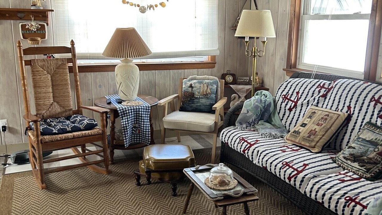 Photo of Livingroom in Ocean Beach I