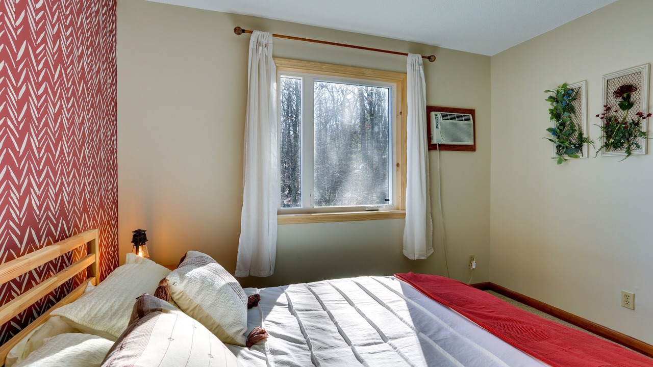 Photo of Bedroom in Lackawaxen