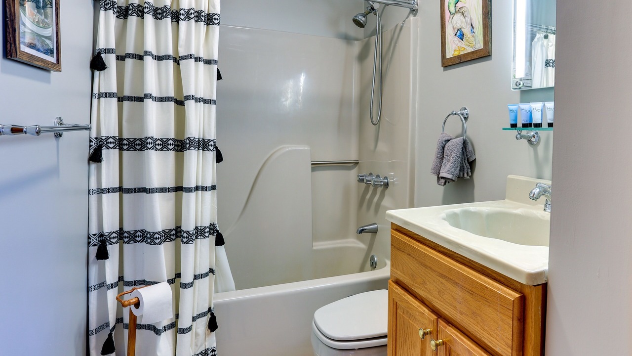 Photo of Bathroom in Lackawaxen