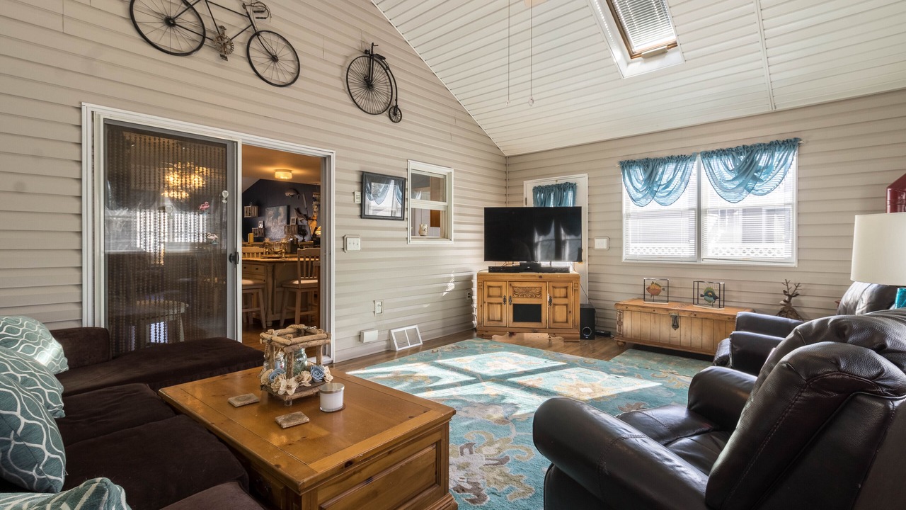 Photo of Livingroom in Lower Township