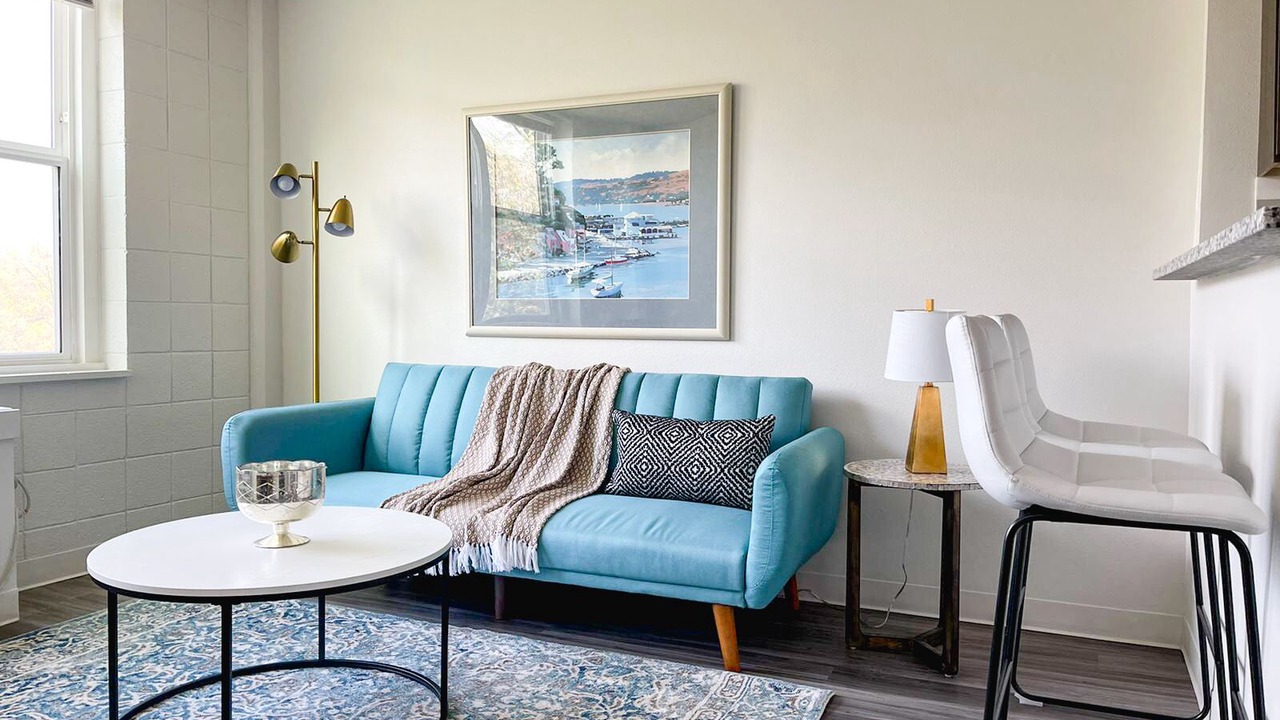 Photo of Livingroom in Corryville