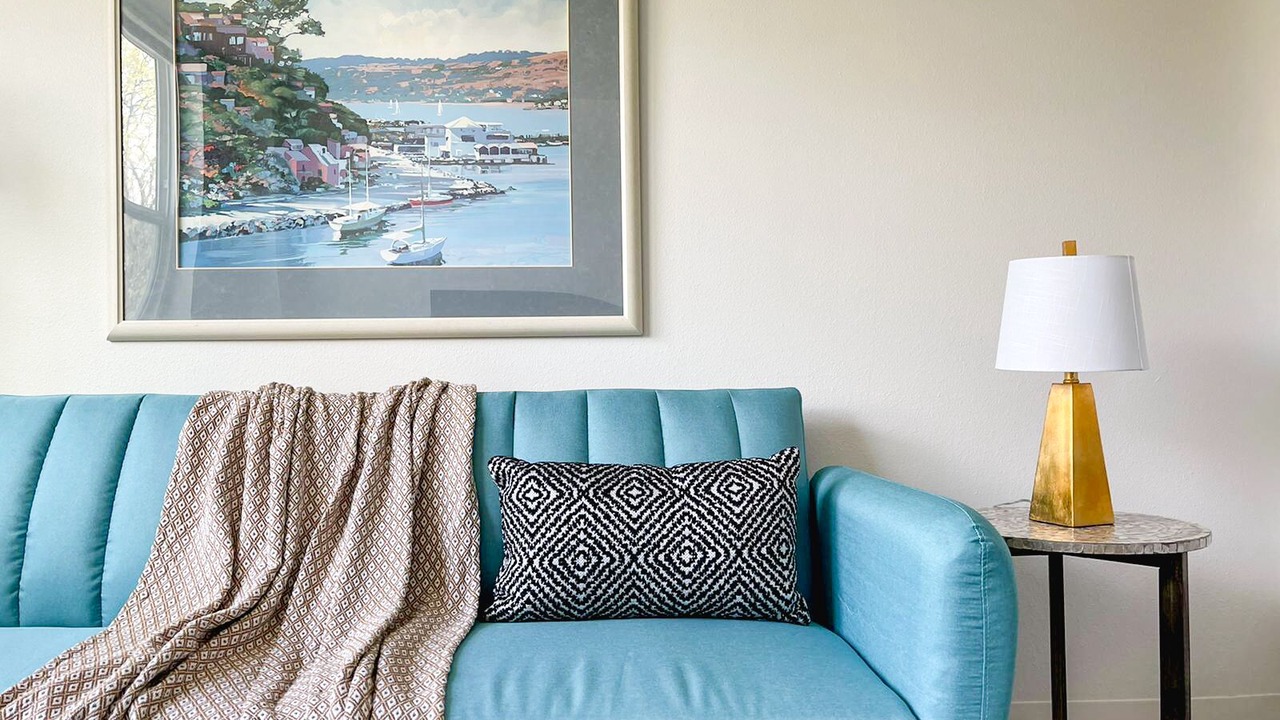 Photo of Livingroom in Corryville