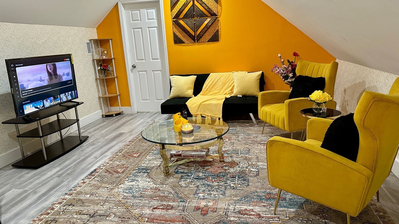 Photo of Livingroom in Newark