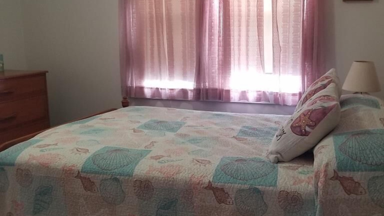 Photo of Bedroom in Townsend's Inlet