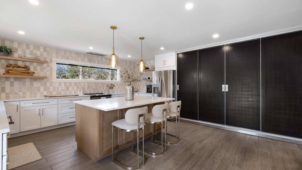 Photo of Kitchen in Cape Saint Claire