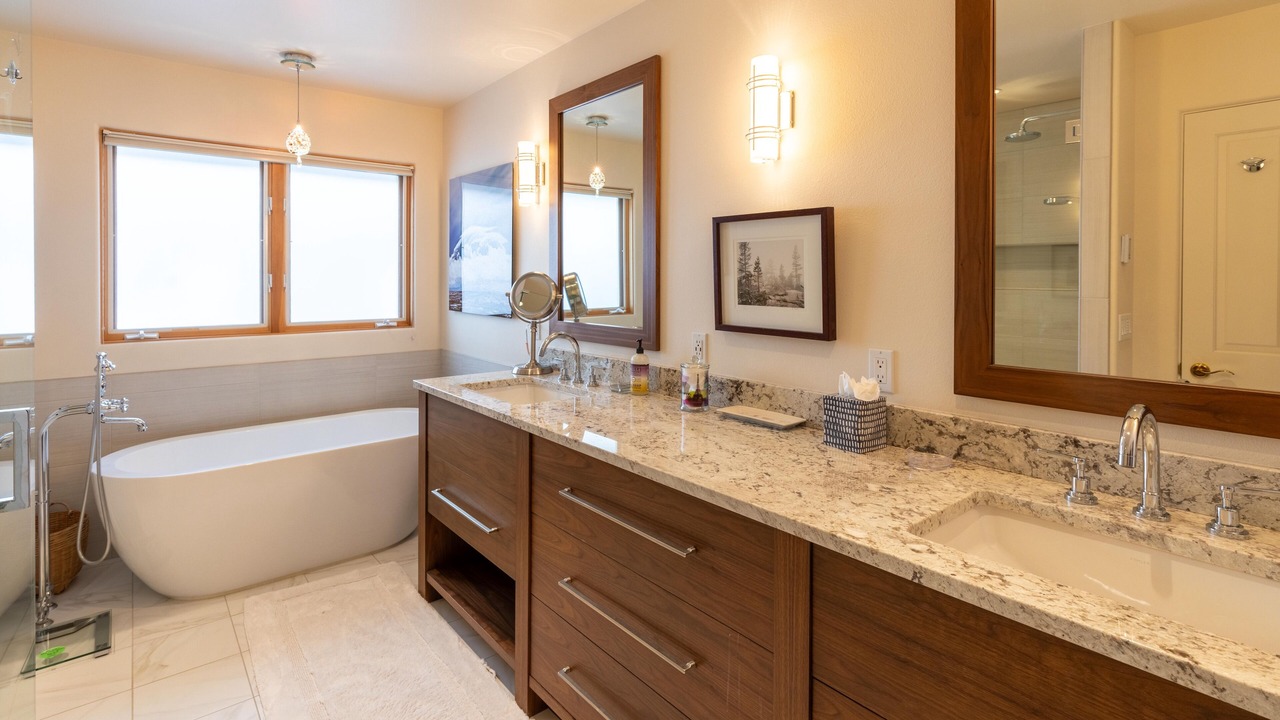 Photo of Bathroom in Warm Springs