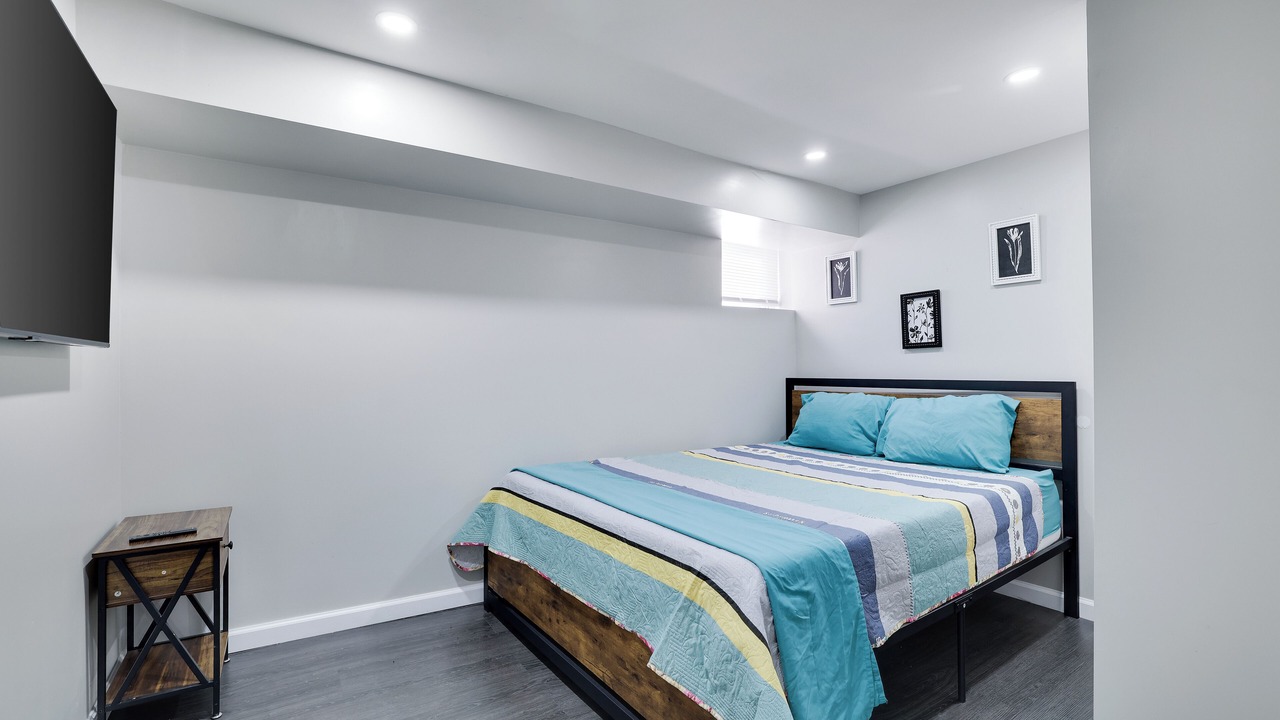 Photo of Bedroom in Weequahic