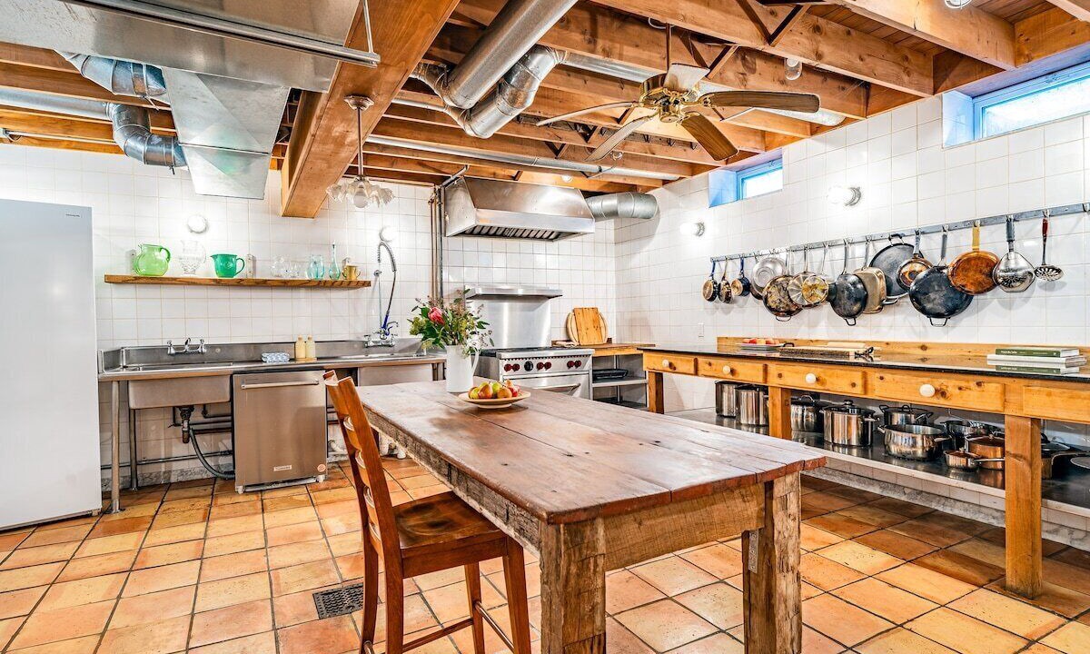 Photo of Kitchen in Layton