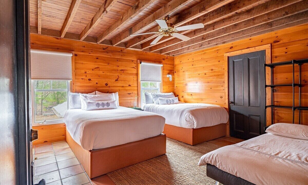 Photo of Bedroom in Layton