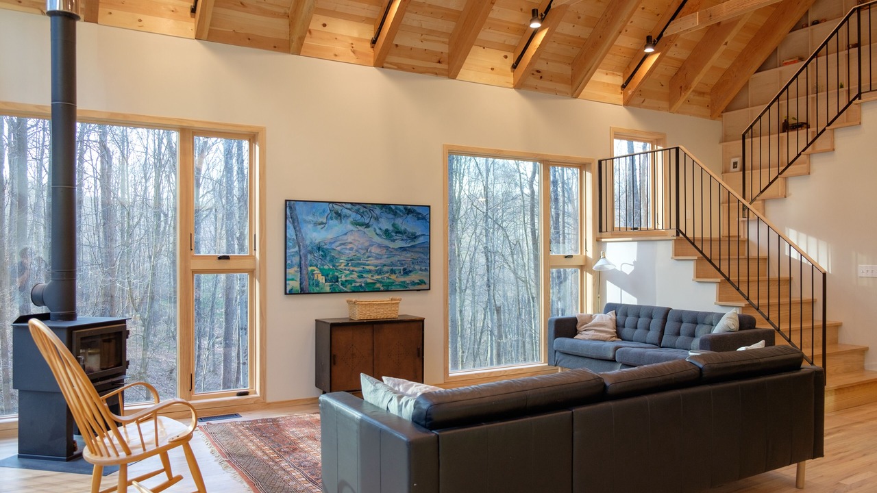 Photo of Livingroom in Lancaster