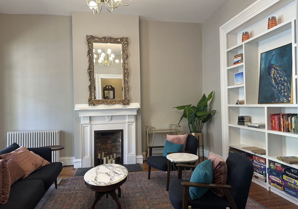 Photo of Livingroom in Jackson Ward