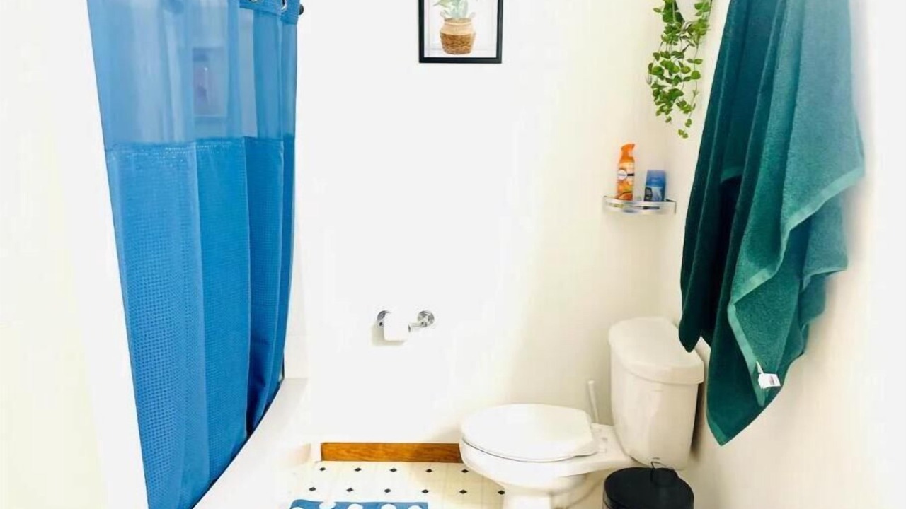 Photo of Bathroom in New Philadelphia